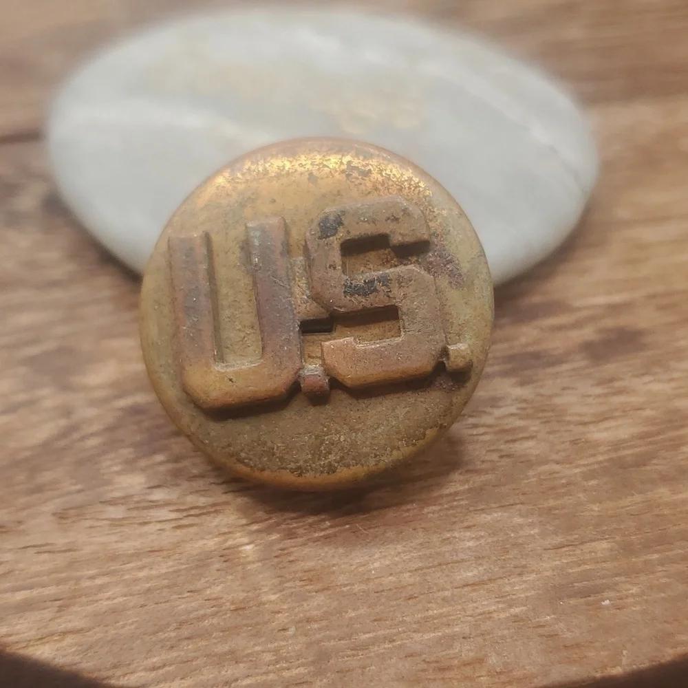 B703 us navy‎ antique screwback pin brooch collectible